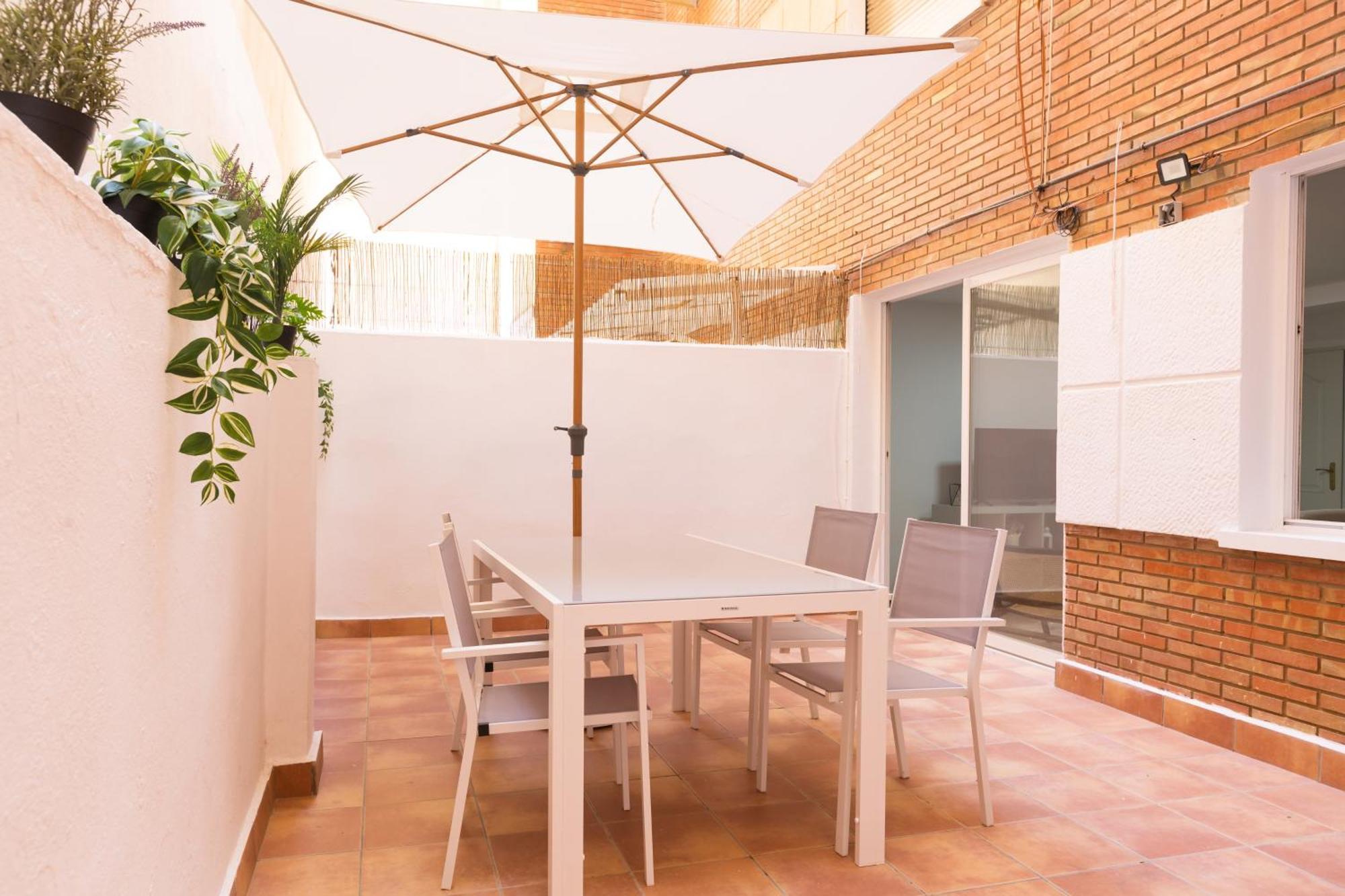 Charming Apartment Malagas Moon Extérieur photo